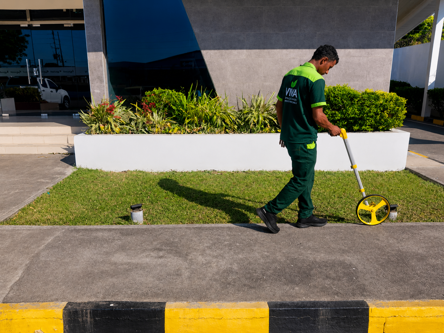 Naturgy, Penonomé — Paisajismo y mantenimiento de áreas verdes corporativas.